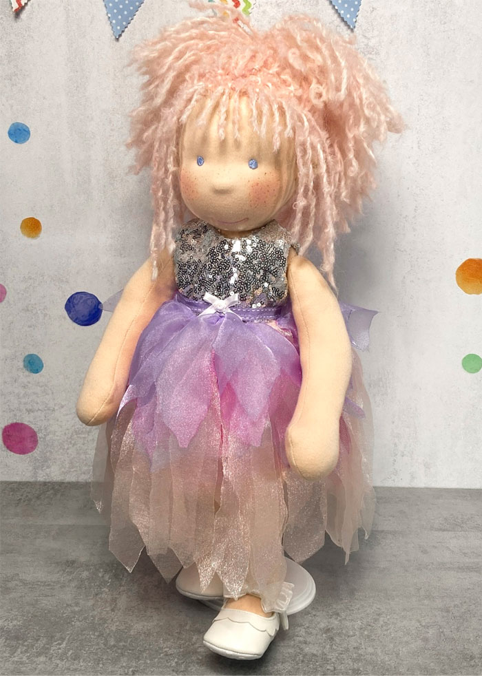 Dolly by Janet ... Deposit - Image 4